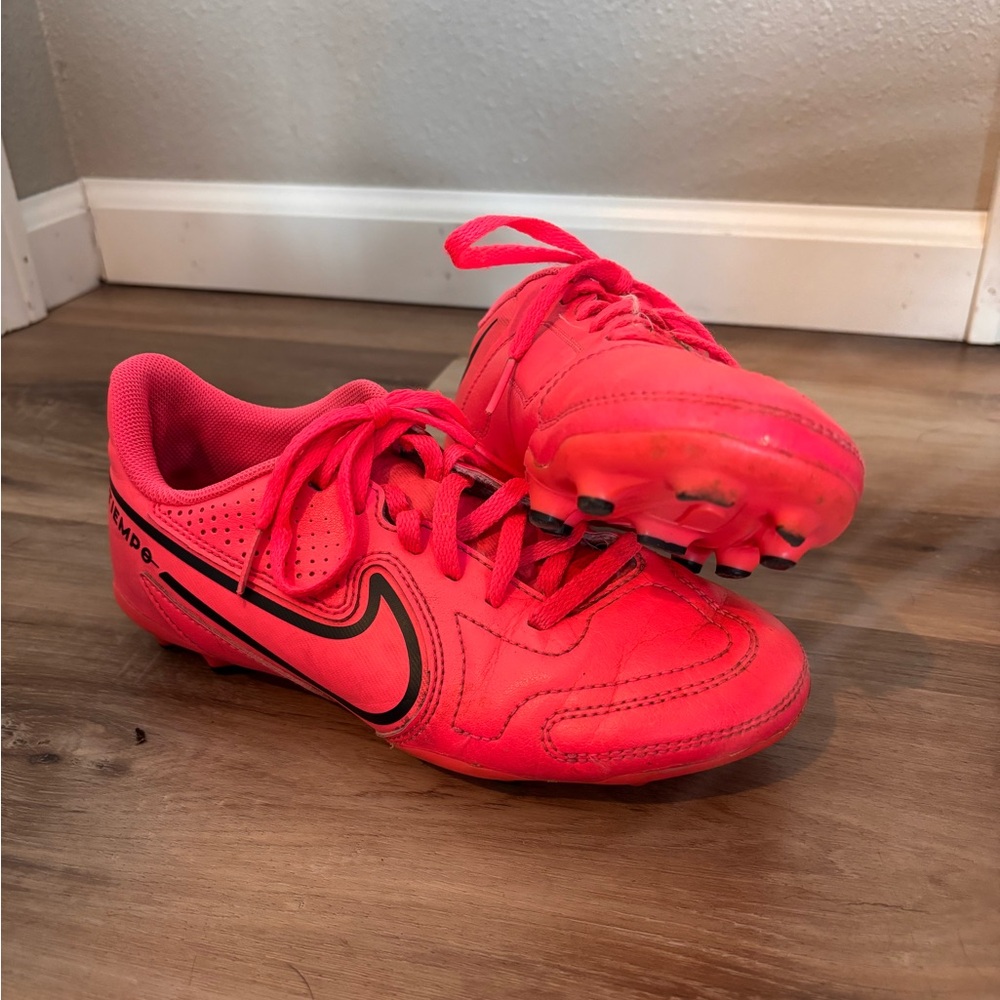 Nike Kids Soccer Cleats - Bright Pink